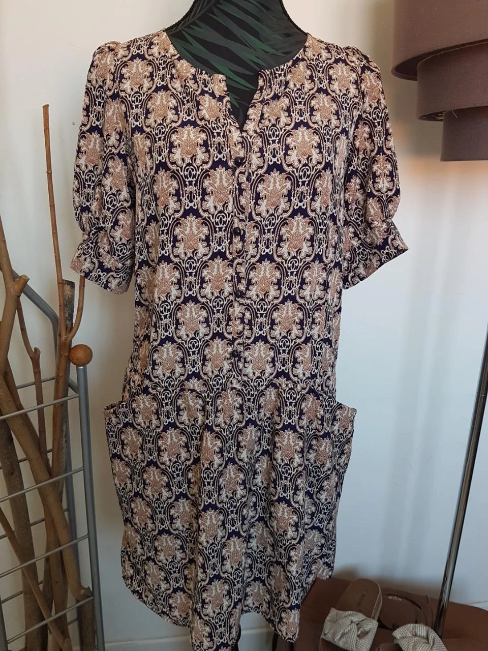 Robe bleu marine et marron – photo 2